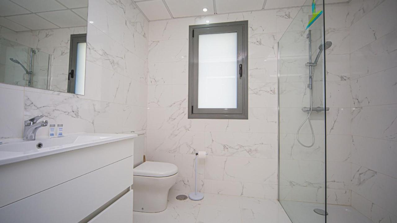 Cg7 Casares Green Екстер'єр фото