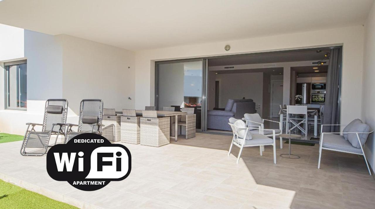 Cg7 Casares Green Екстер'єр фото
